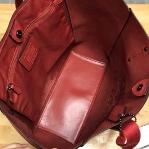 Coach GROVE MEDIUM TOTE - Picture 6 of 7